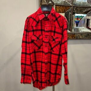Ruddock Mfg company Red Plaid Button front Shirt size M